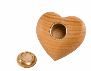 82510 - Erinnerungstück “Heart”, Kirsche, 7 cm, mit Fach und Schraubverschluß