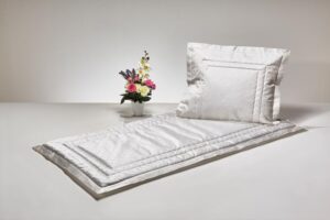 ST 331182     Drell creme, Karo-Pünktchen