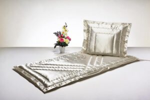 ST 56472 BS    Atlas creme, Blätter